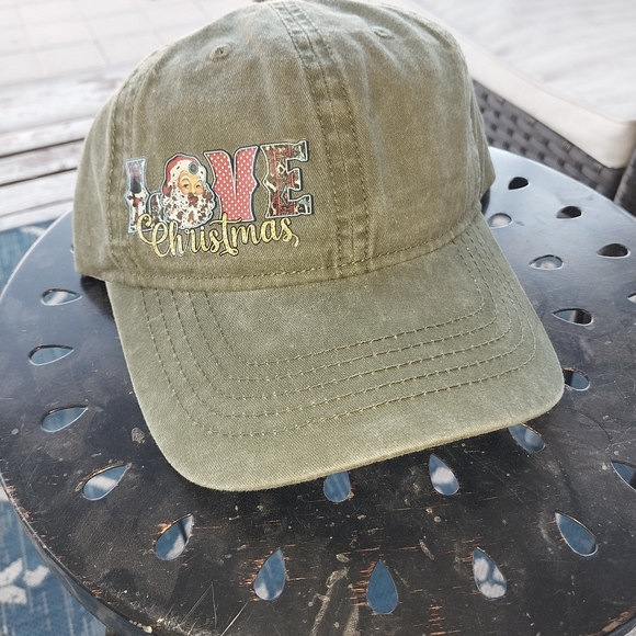 Christmas Apperal and More - Picture 10 of 16